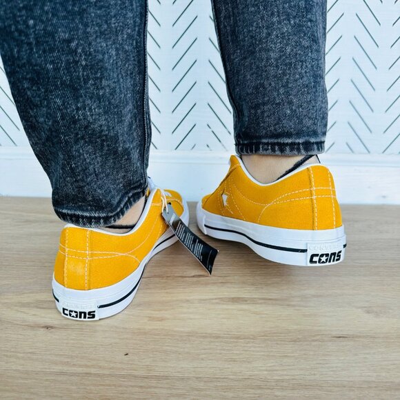 ⭐Converse One Star Pro OX Low Womens Shoes Sz 9.5 Mustard Suede Sneaker A09231C - Picture 6 of 12